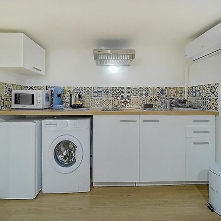#31 Comfy Place In The Old Town Balcony & Ac 2Min To Beach Apartment Nice Exterior photo
